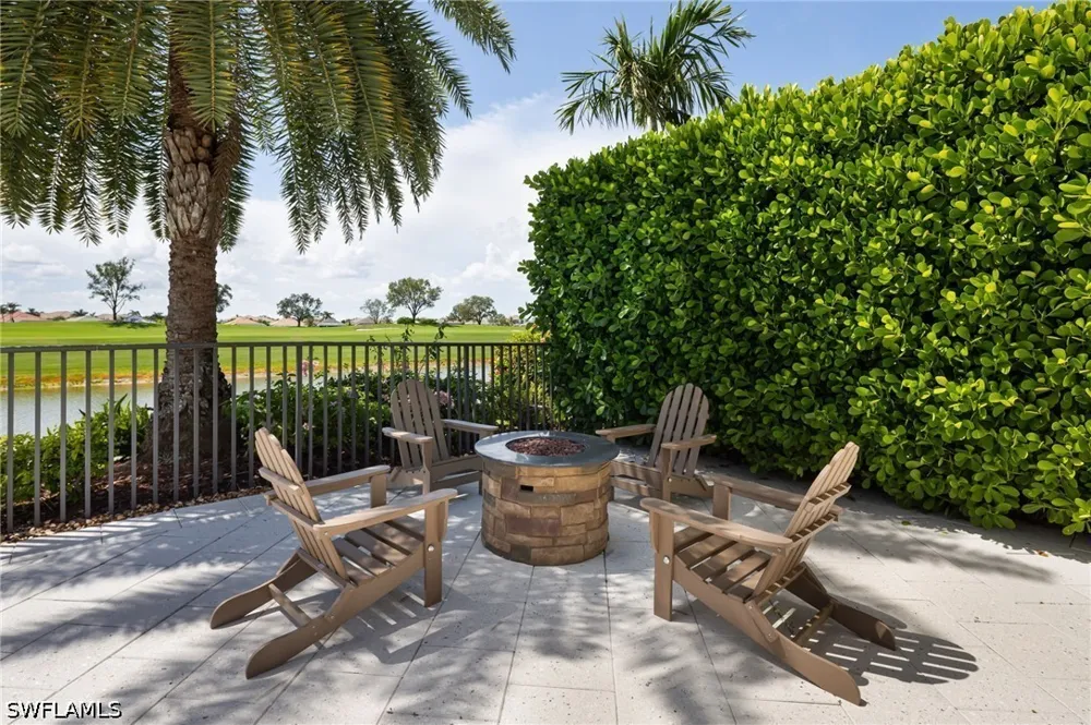 Seneca Way Naples, FL 34110
