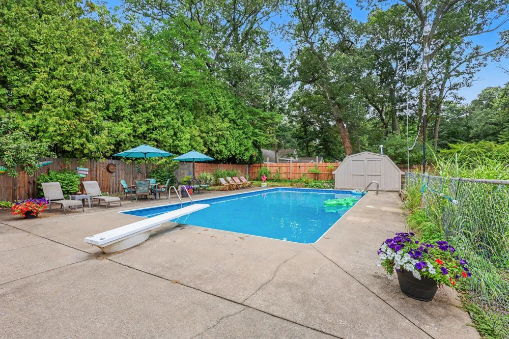 3555 Murl Avenue Muskegon, MI 49442