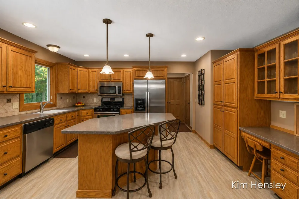 2603 Golfbury Drive SW Wyoming, MI 49519