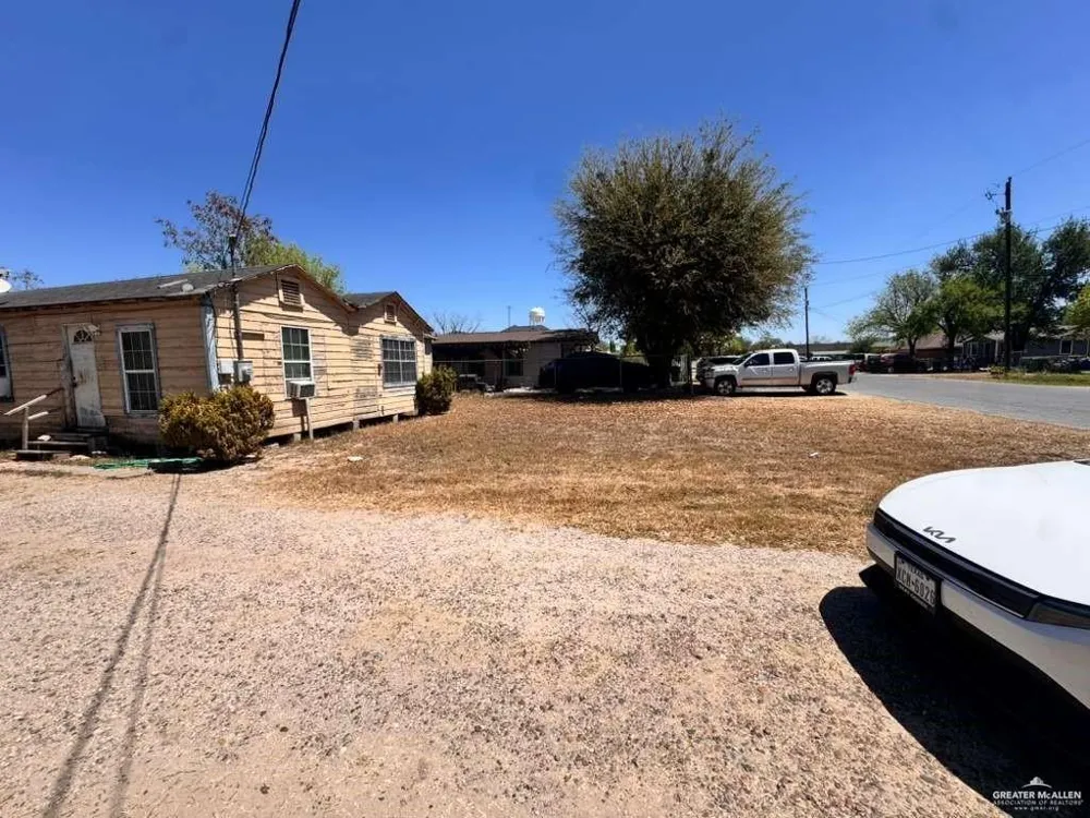 628 E Birch Avenue E Alamo, TX 78516