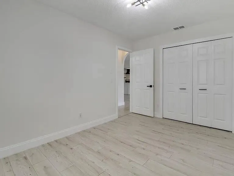2558 SW CHESTNUT LANE Port St. Lucie, FL 34953