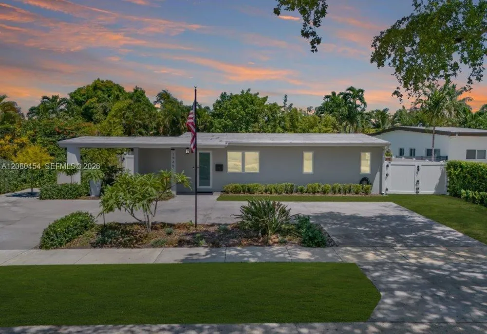 1945 S Hibiscus Dr North Miami, FL 33181
