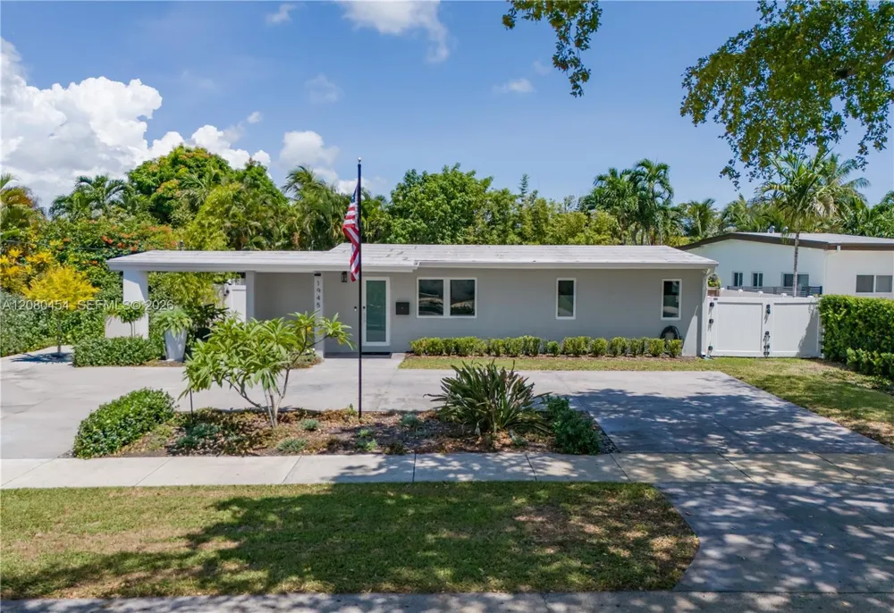 1945 S Hibiscus Dr North Miami, FL 33181