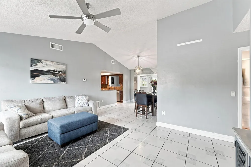 4665 NW 113TH AVENUE Sunrise, FL 33323