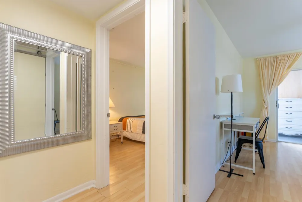 2840 Lake Osborne Drive #111 Lake Worth, FL 33461