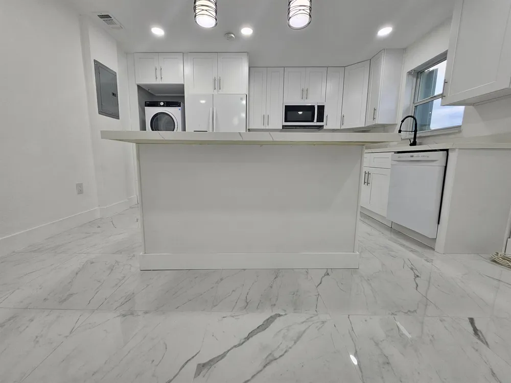 6607 WINFIELD BOULEVARD #47 Margate, FL 33063
