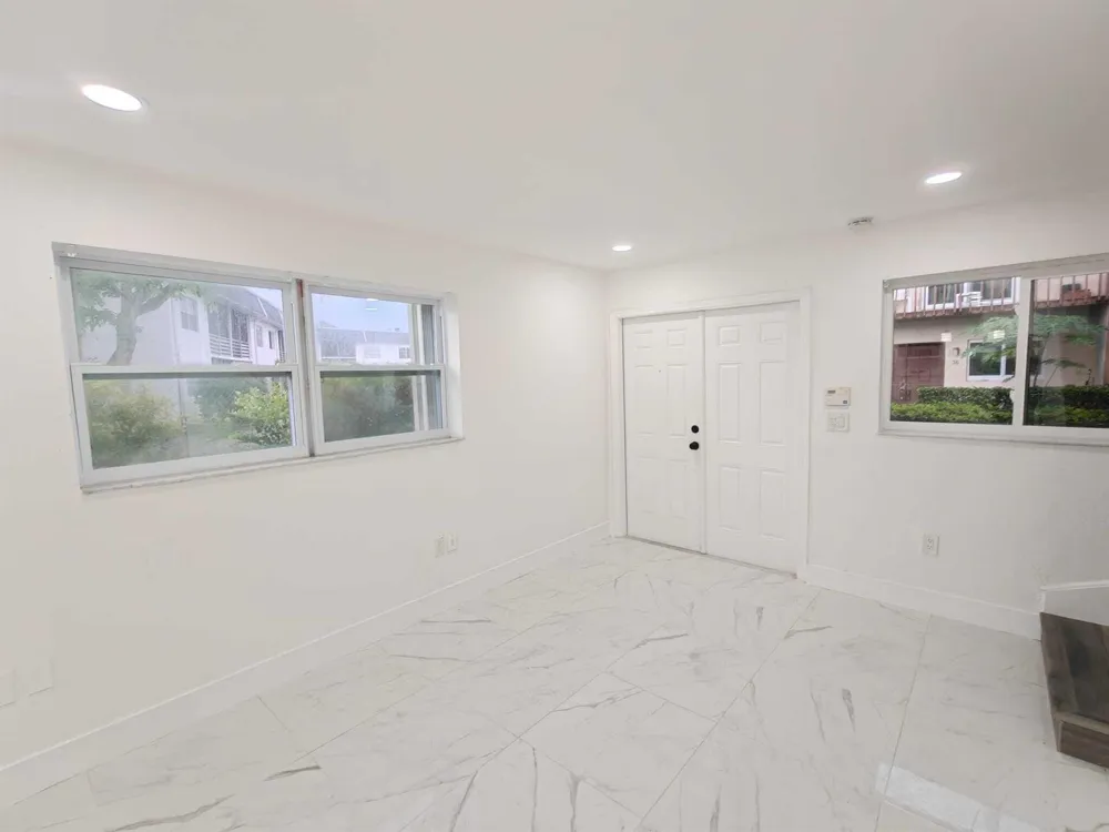 6607 WINFIELD BOULEVARD #47 Margate, FL 33063