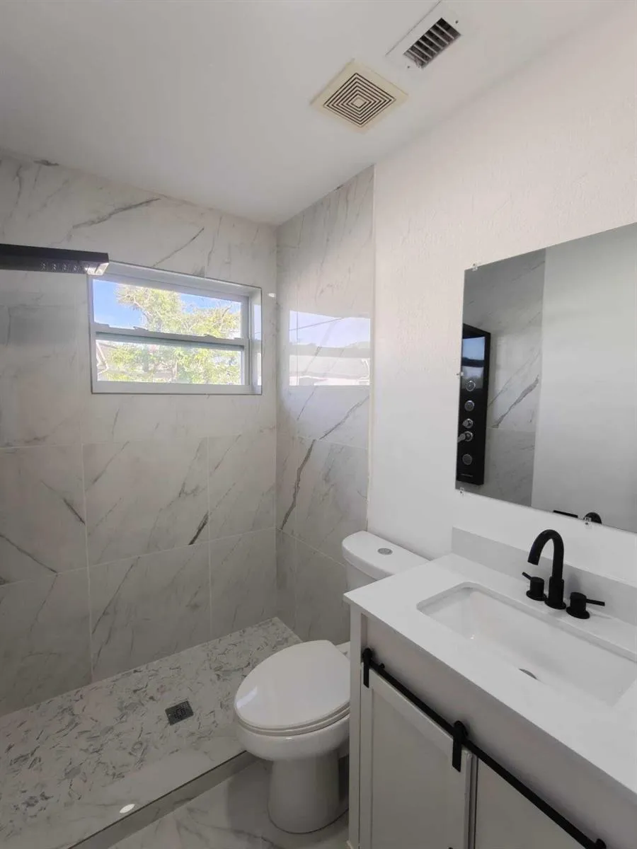 6607 WINFIELD BOULEVARD #47 Margate, FL 33063