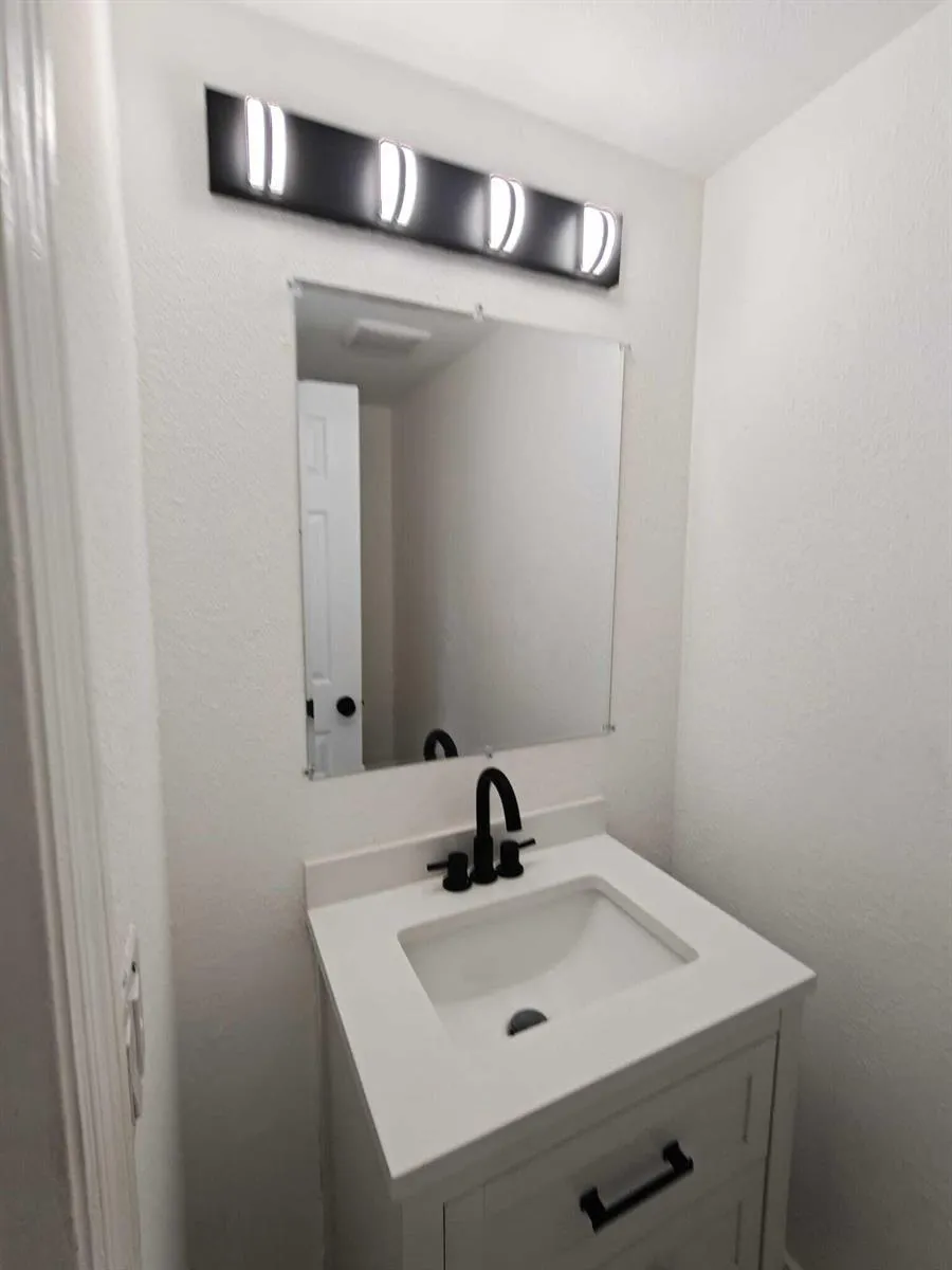 6607 WINFIELD BOULEVARD #47 Margate, FL 33063