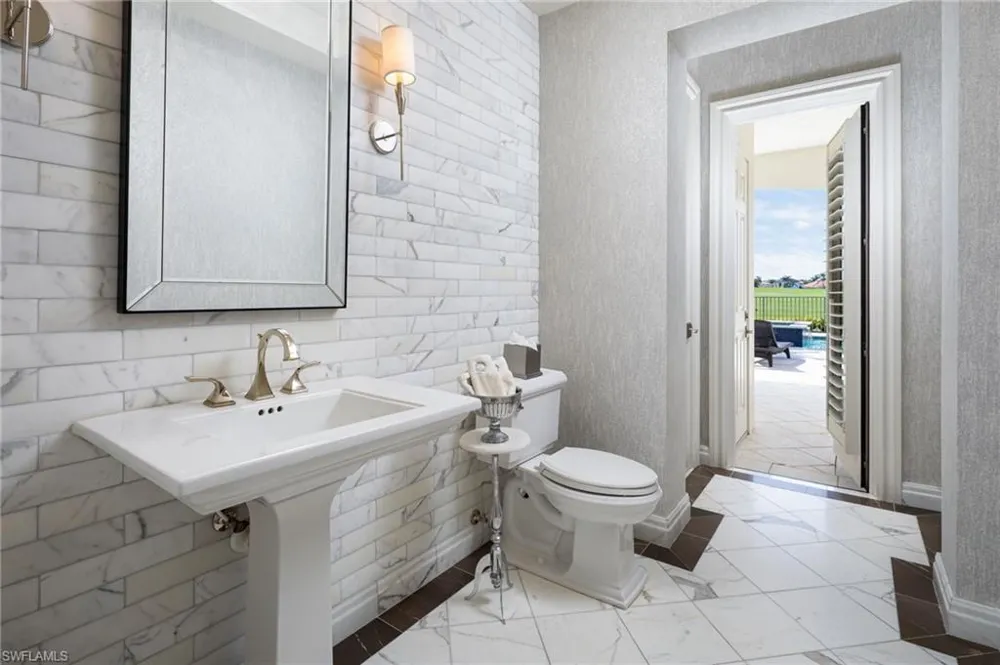 16450 Seneca Way Naples, FL 34110