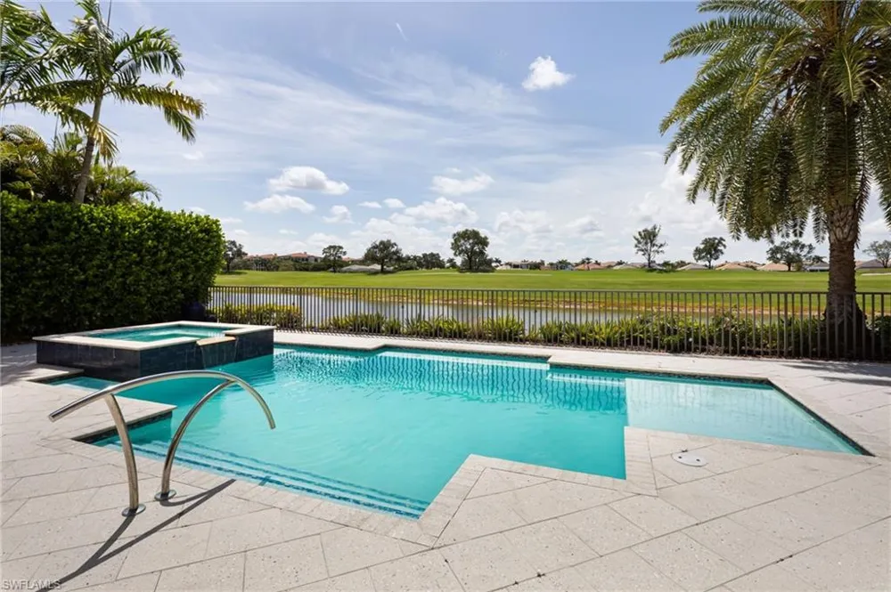 16450 Seneca Way Naples, FL 34110
