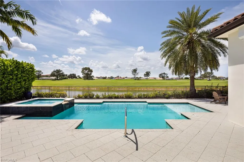 16450 Seneca Way Naples, FL 34110
