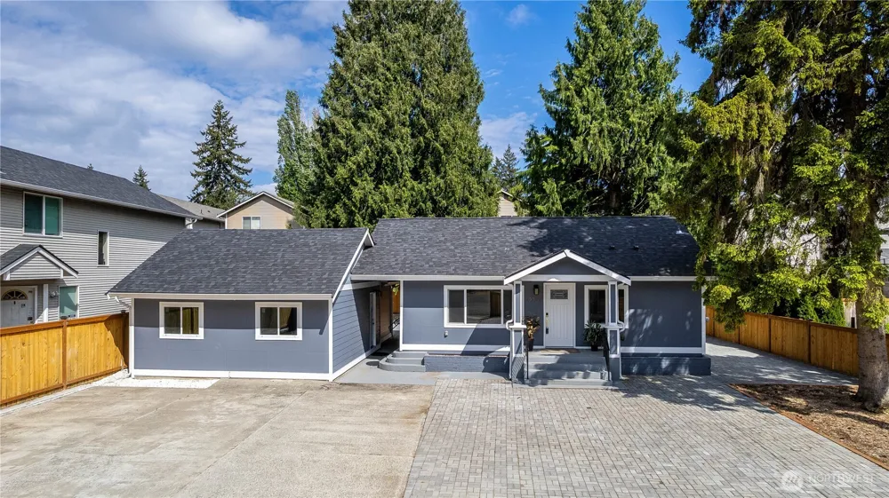 12260 3rd Avenue SW Burien, WA 98146