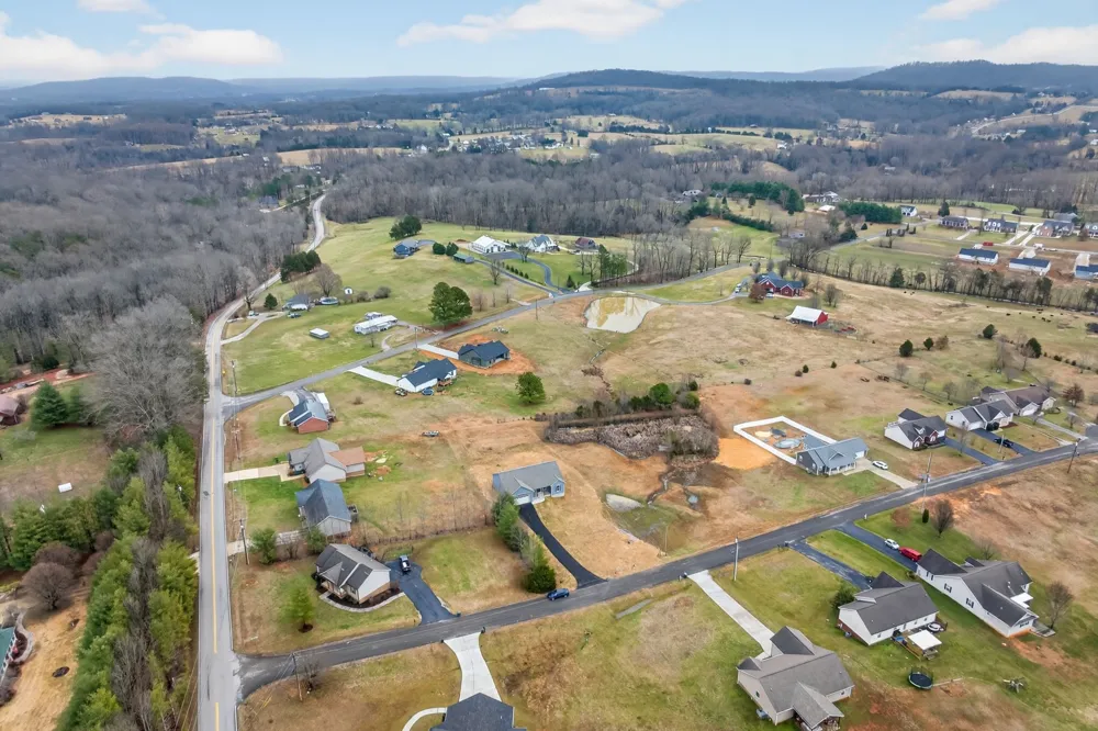 3485 Northwind Dr Cookeville, TN 38506
