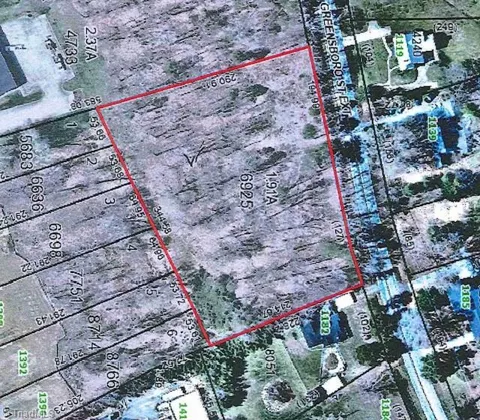00 Greensboro Street Extension