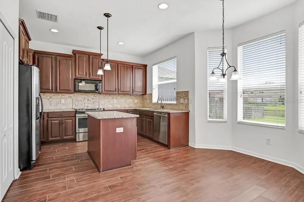 11447 DUTCH IRIS DRIVE Riverview, FL 33578