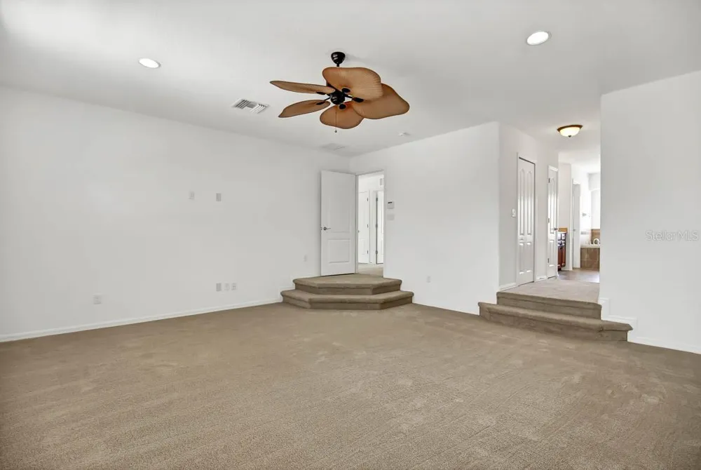 11447 DUTCH IRIS DRIVE Riverview, FL 33578