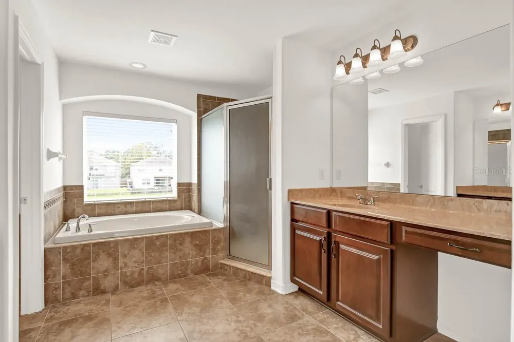 11447 DUTCH IRIS DRIVE Riverview, FL 33578