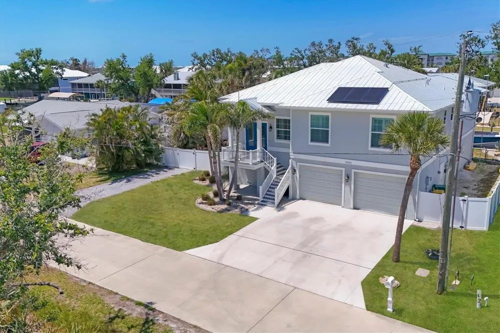 9201 LAKE DRIVE Englewood, FL 34224