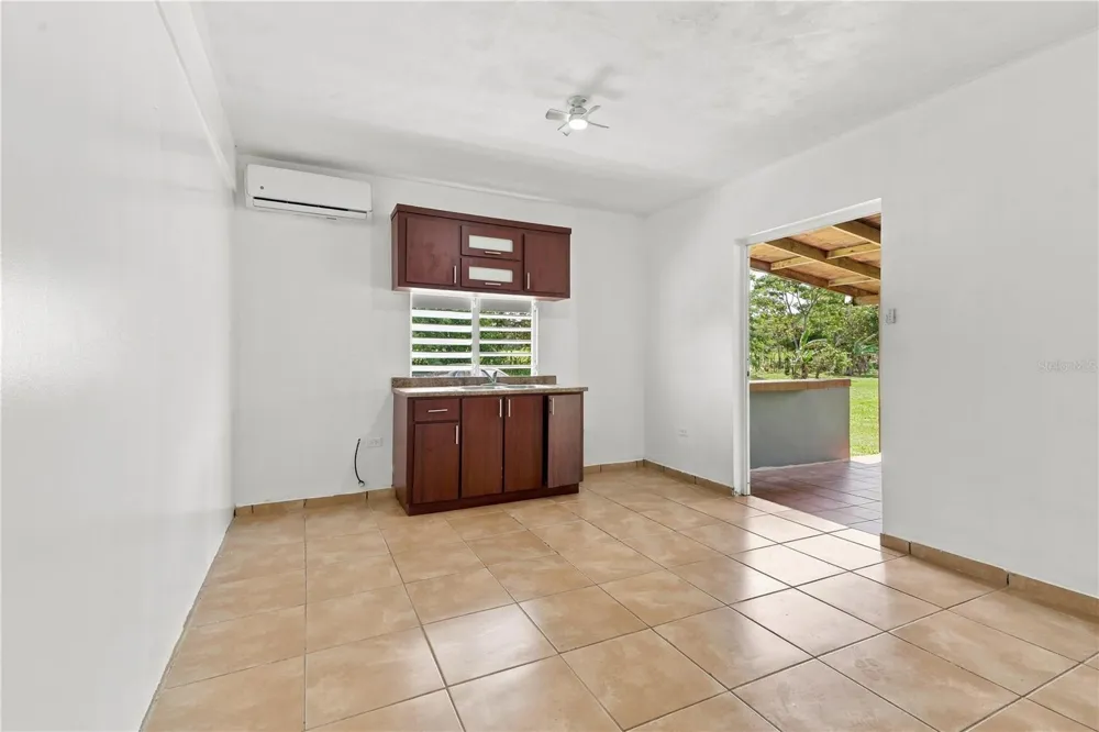 42290 CAMINO ARCA DE NOE Quebradillas, PR 00678