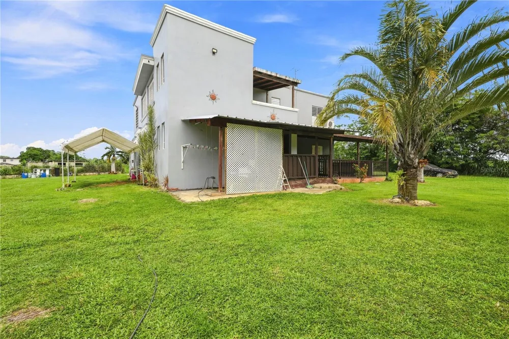 42290 CAMINO ARCA DE NOE Quebradillas, PR 00678