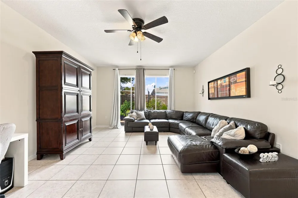 601 BRIDGEFORD CROSSING BOULEVARD Davenport, FL 33837