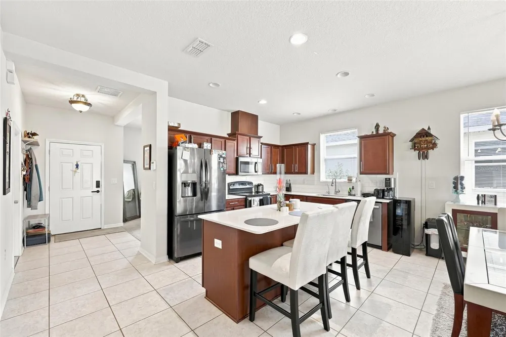 601 BRIDGEFORD CROSSING BOULEVARD Davenport, FL 33837