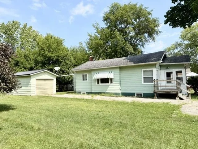 1315 Plum Alma City, MI 48801