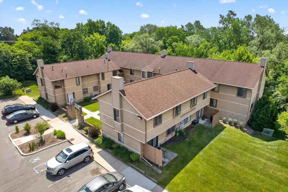 350 Briarcrest Drive #158 Ann Arbor City, MI 48104