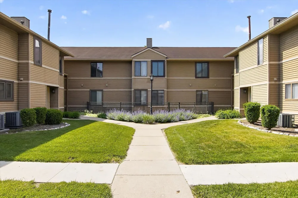 350 Briarcrest Drive #158 Ann Arbor City, MI 48104