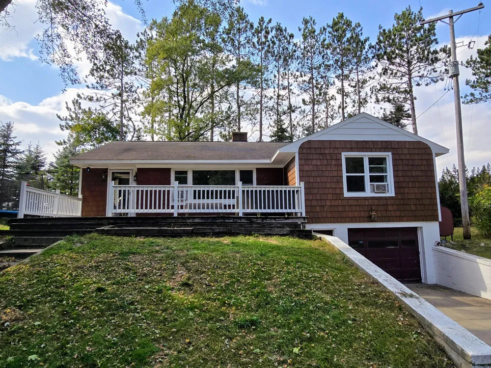 10017 M-115 Clam Lake Township, MI 49601