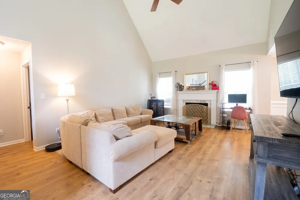 95 Crescent CIR Newnan, GA 30265