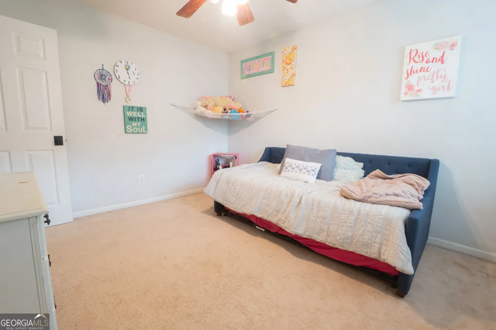 95 Crescent CIR Newnan, GA 30265