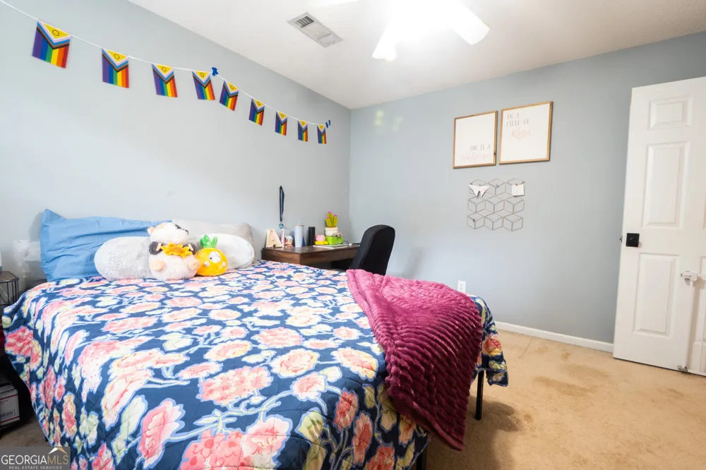 95 Crescent CIR Newnan, GA 30265