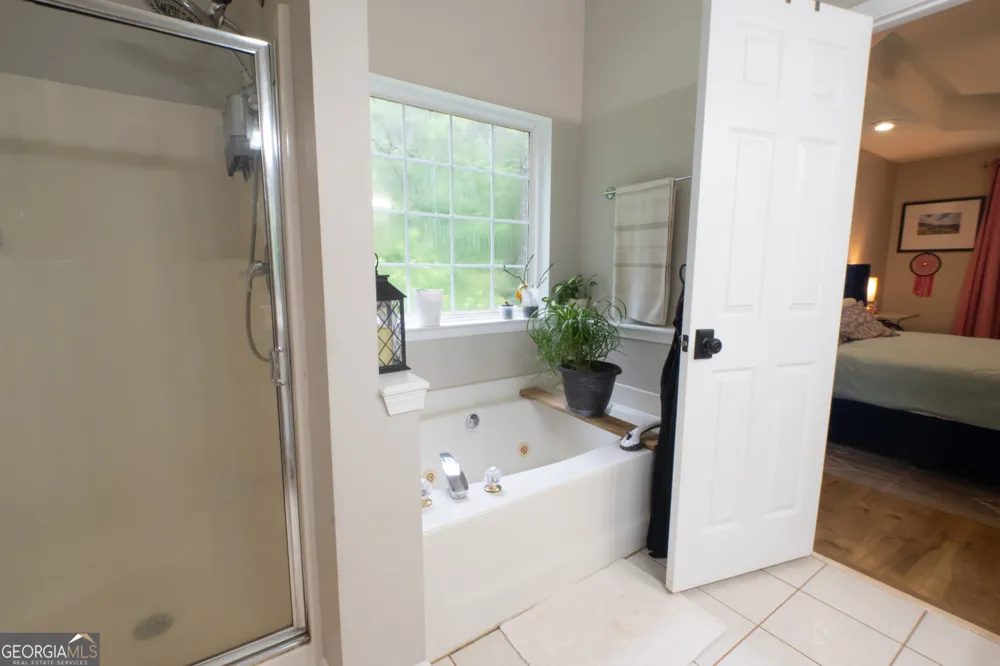 95 Crescent CIR Newnan, GA 30265