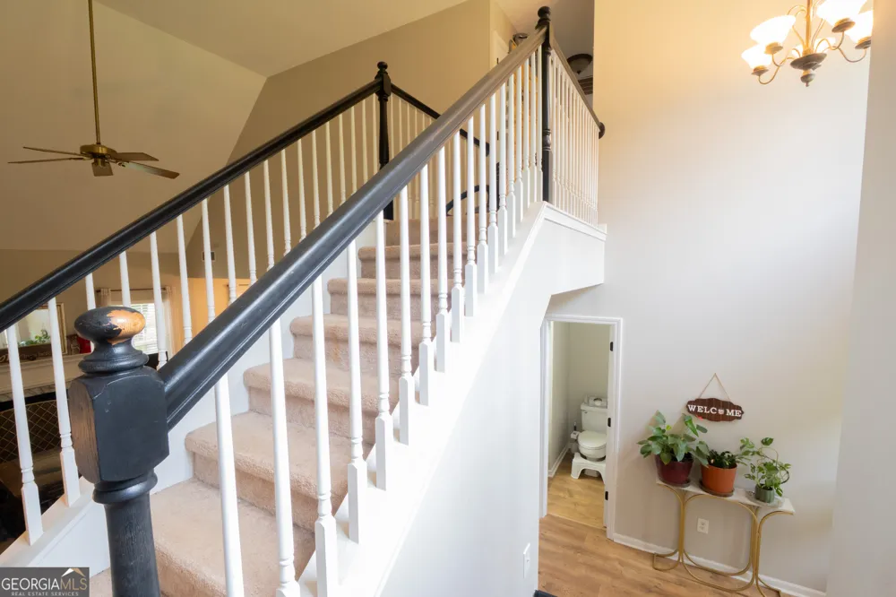 95 Crescent CIR Newnan, GA 30265