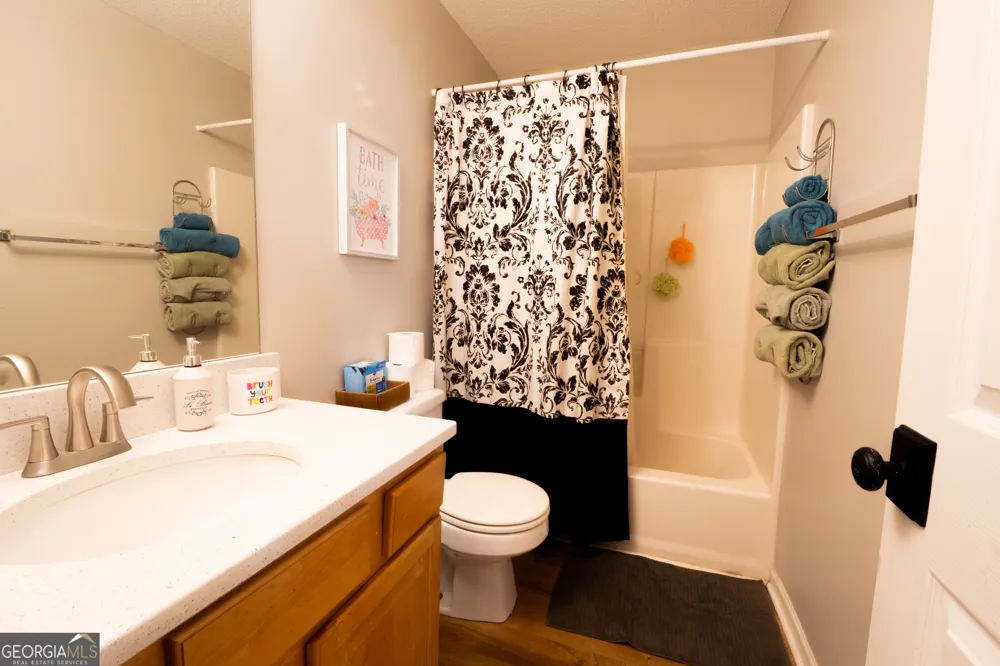 95 Crescent CIR Newnan, GA 30265