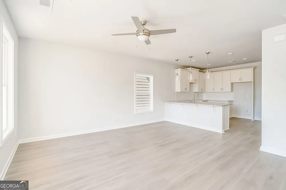 160 Bartow Fayetteville, GA 30214