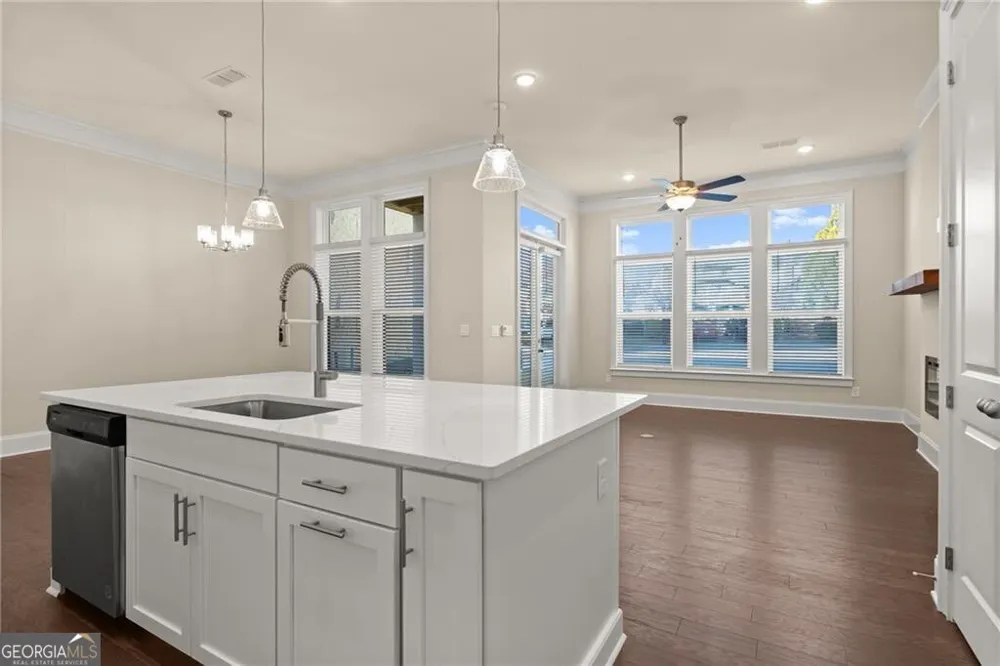 136 Village Green AVE Woodstock, GA 30189