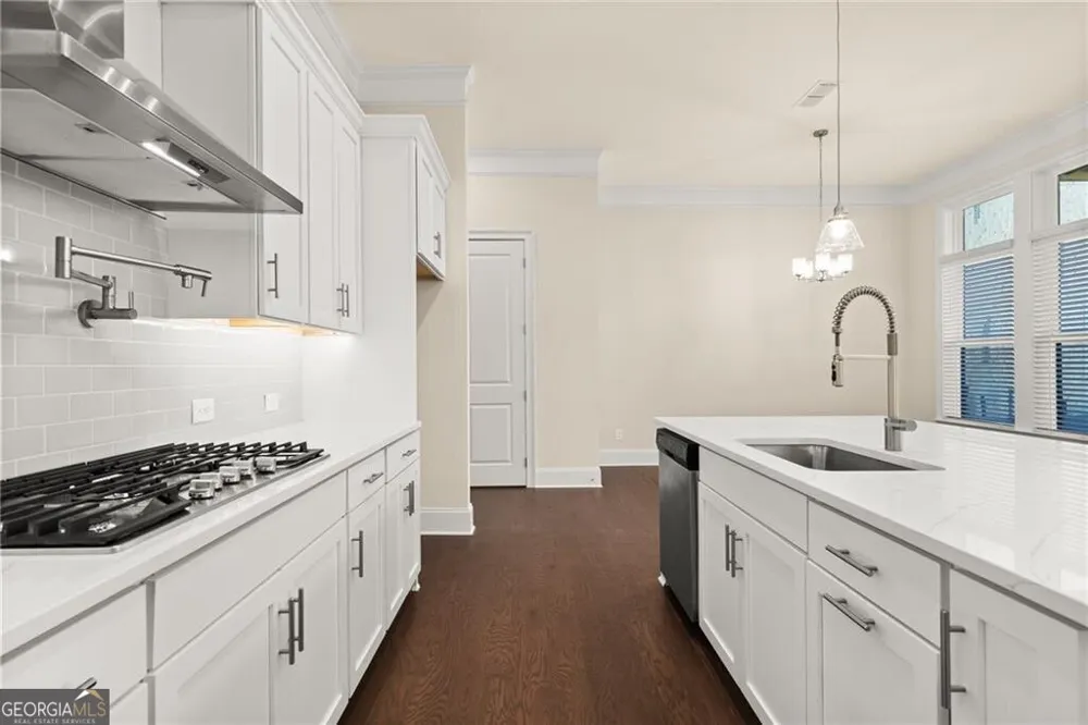 136 Village Green AVE Woodstock, GA 30189