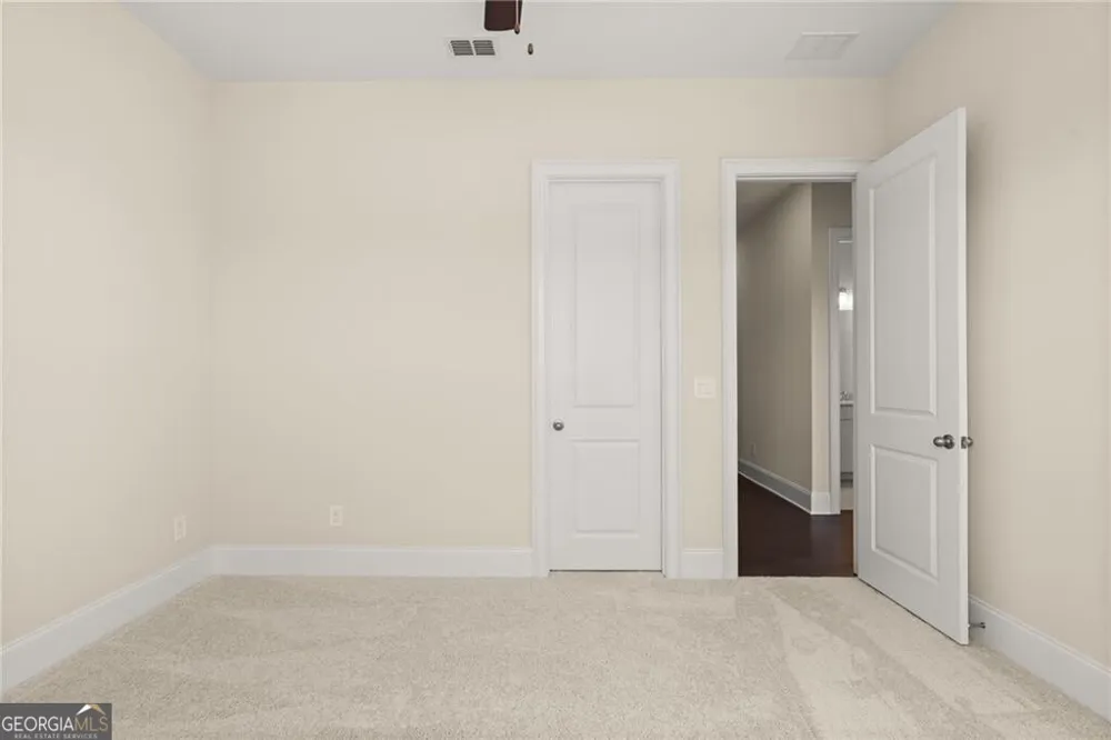 136 Village Green AVE Woodstock, GA 30189