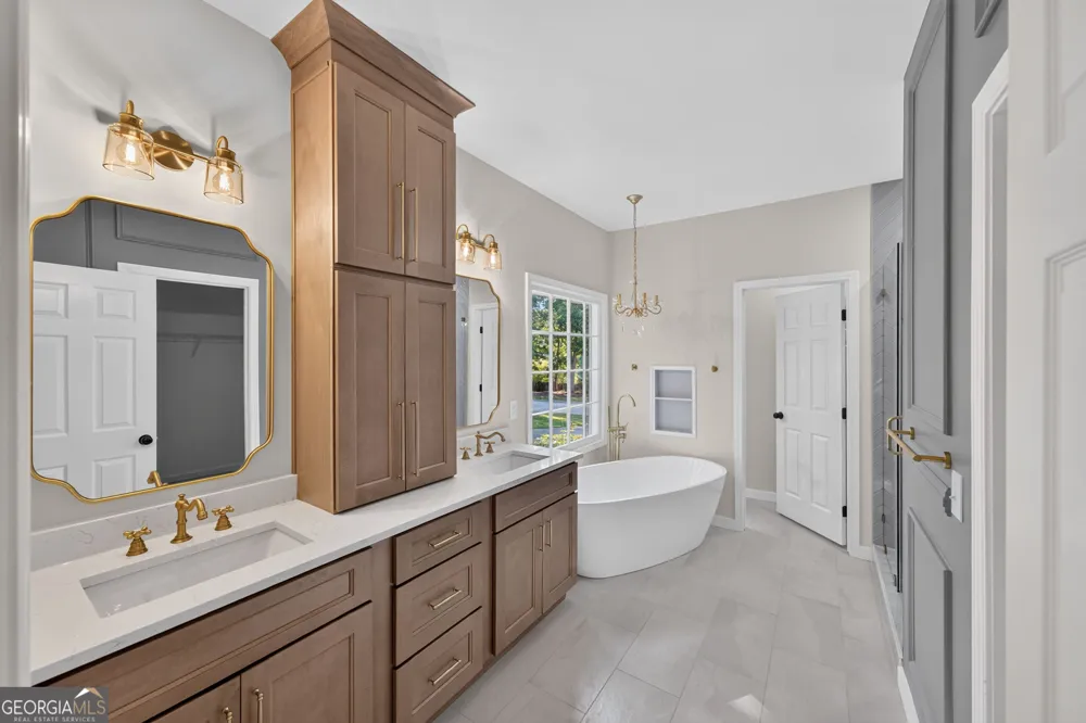 6139 Pritchett Dr Powder Springs, GA 30127