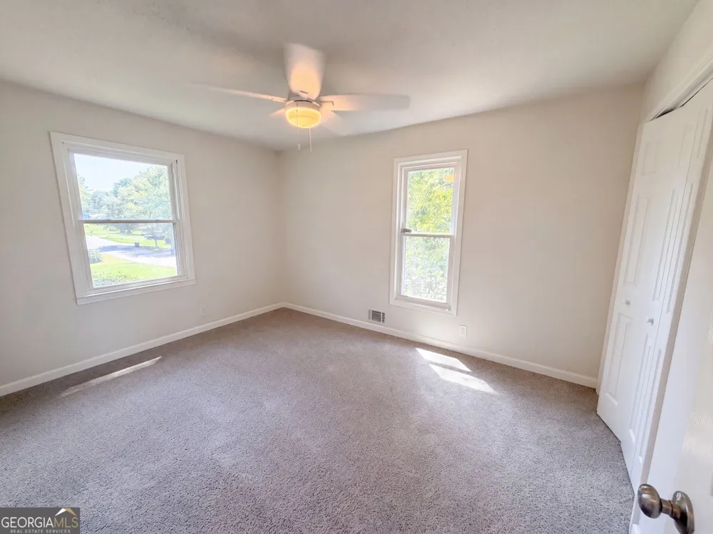 962 Doeskin DR NW Conyers, GA 30012