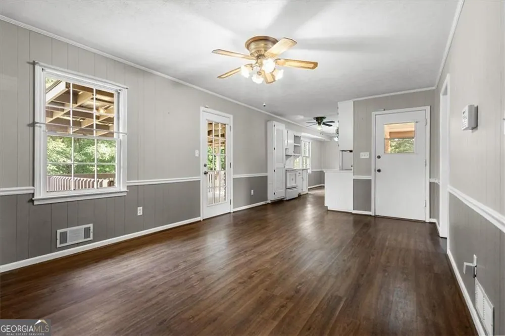 5082 Ailene DR Douglasville, GA 30135