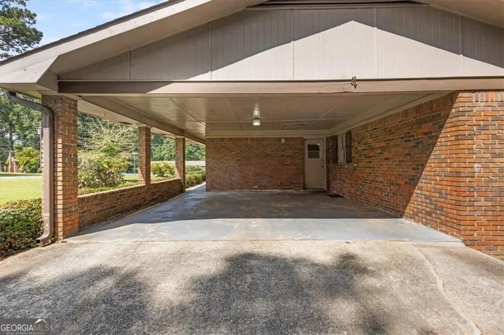 5082 Ailene DR Douglasville, GA 30135