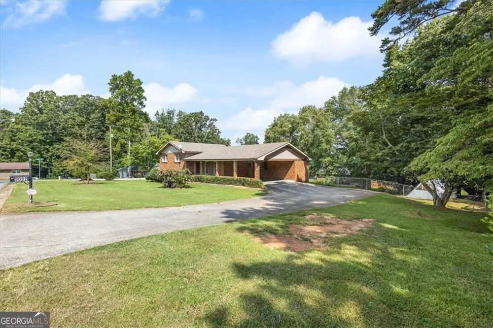 5082 Ailene DR Douglasville, GA 30135