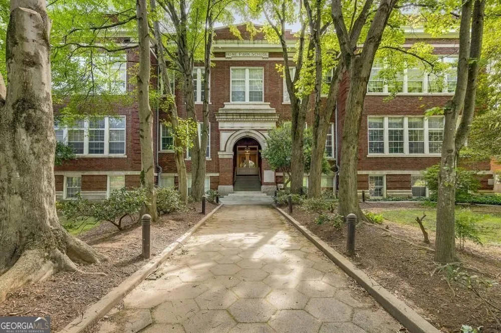 1041 State ST NW Atlanta, GA 30318