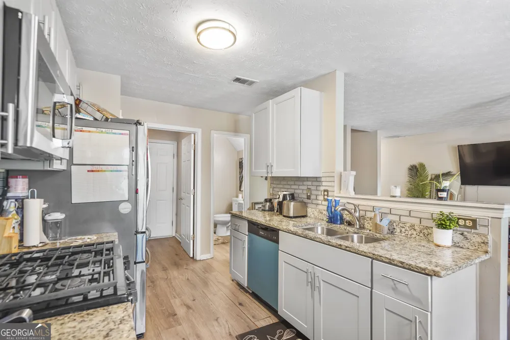 2007 Manhattan PKWY Decatur, GA 30035