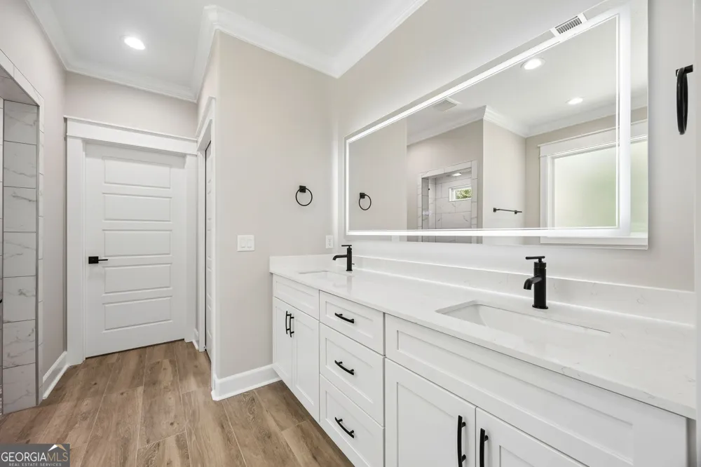 241 Marina Isle Drive Woodbine, GA 31569