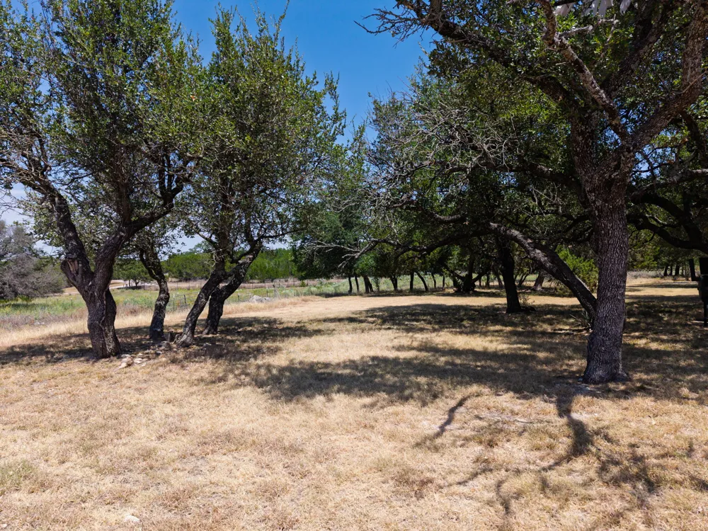 3322 County Road 1020 Lampasas, TX 76550